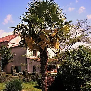 La Ferme Jarlan Couette-café Berganty