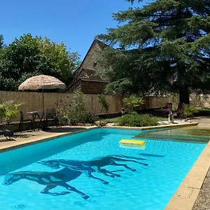 Du Relais D Auniac Bar Restaurant Piscine Anglars-Nozac
